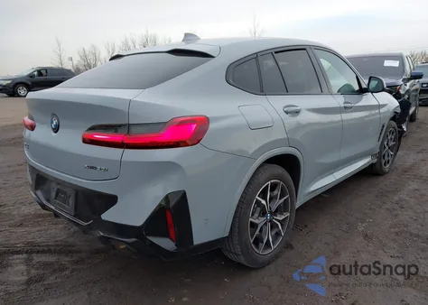 2024 BMW X4 xDrive30I z USA, uszkodzony, nr VIN 5UX33DT05R9U36003